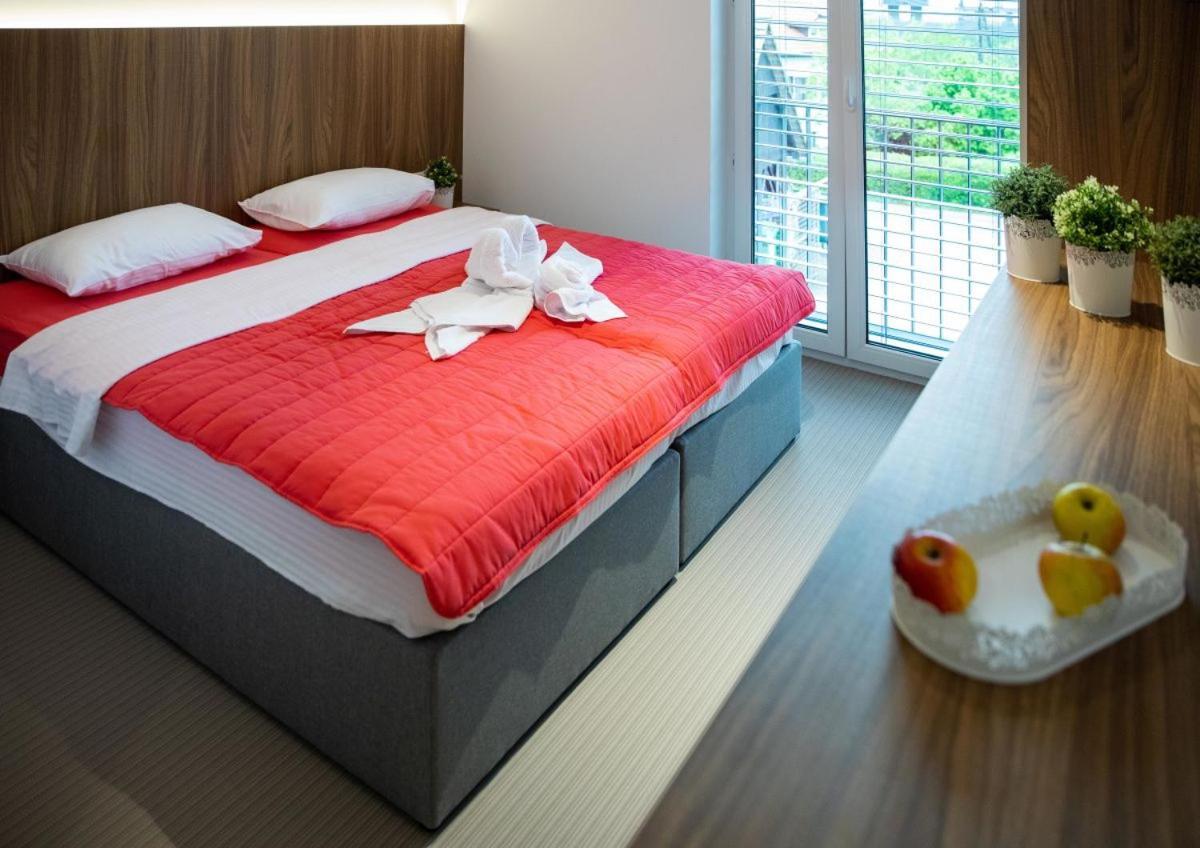 Gostilna Pugelj Hotel Novo Mesto Luaran gambar