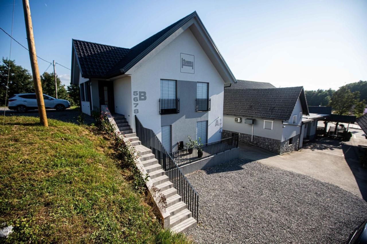 Gostilna Pugelj Hotel Novo Mesto Luaran gambar
