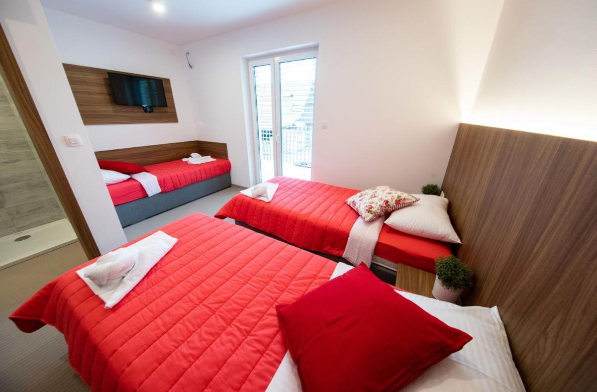 Gostilna Pugelj Hotel Novo Mesto Luaran gambar