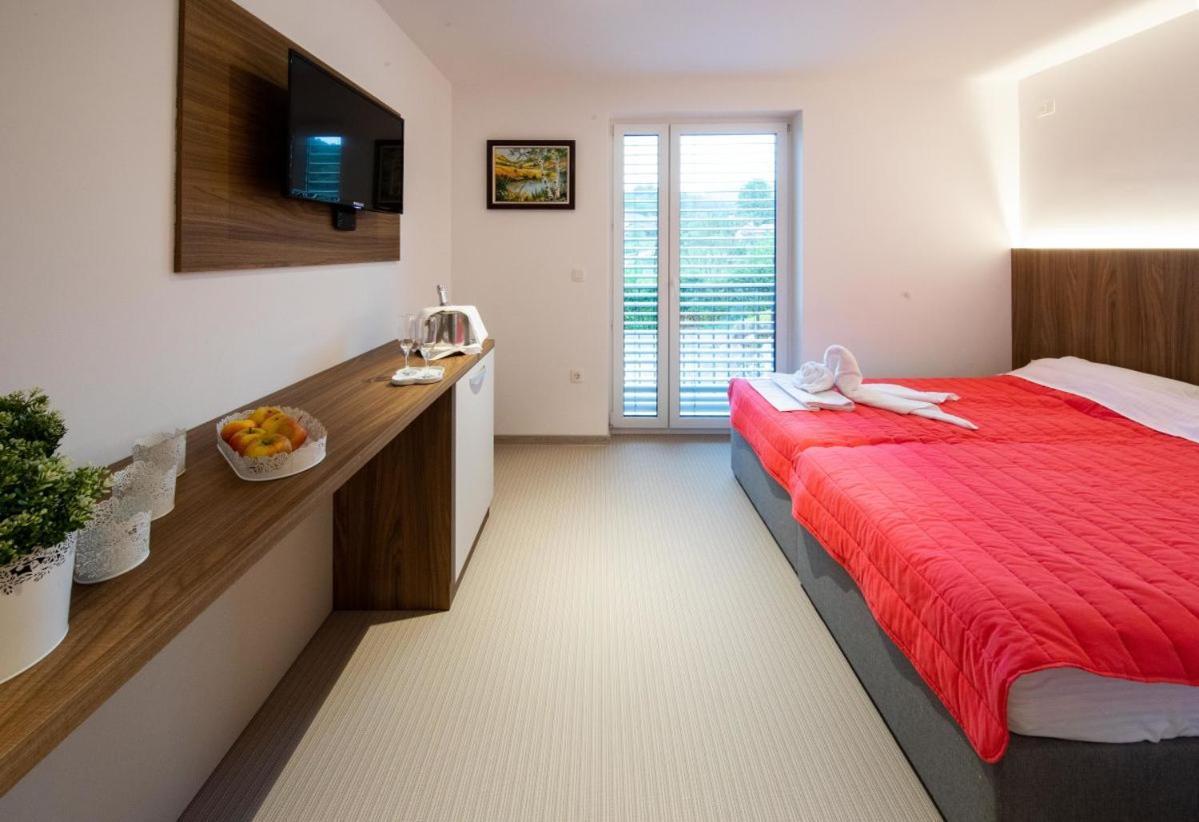 Gostilna Pugelj Hotel Novo Mesto Luaran gambar