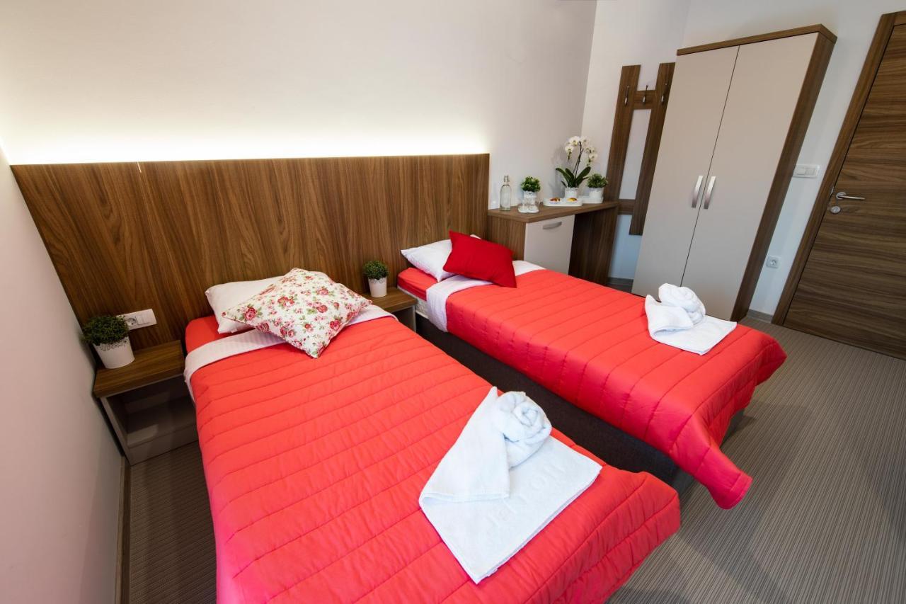 Gostilna Pugelj Hotel Novo Mesto Luaran gambar