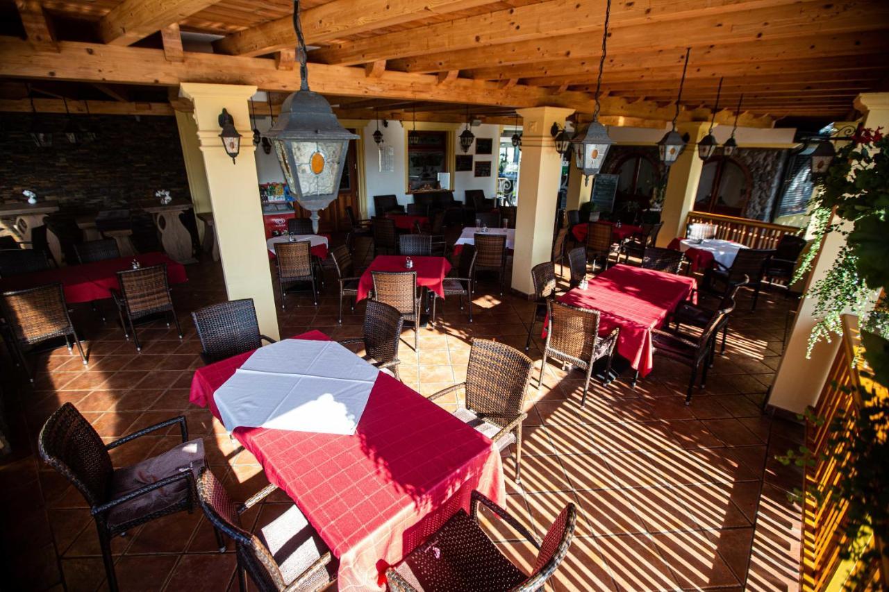 Gostilna Pugelj Hotel Novo Mesto Luaran gambar